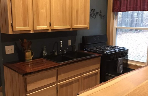 Shippenville Apartment | Trail 2 Lake