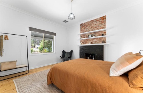 Clare House | Trail Side Cottage