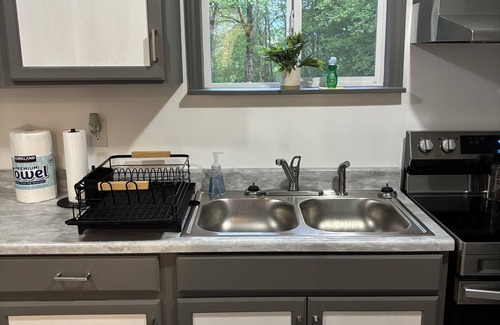 Bluewell House | Trail Side Retreat- 3 bedroom 2 bath house sleeps 10 on the HatfieldMcCoy Trails