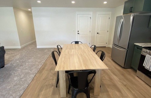 Sevier House | Trailside Basement with Stunning Big Rock Candy Mountain Views