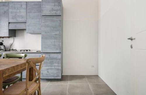Gallarate Apartment | Train station and free parking 10 min to MXP Airport