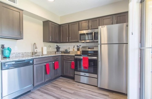 Far North Dallas Apartment | Tranquil 1BR King Suite w/Pool, Gym, Parking 03
