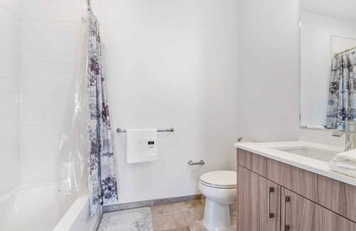 Thompson Square - Bunker Hill Apartment | Tranquil 2 BR 2BA apartment with stunning views
