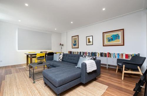 City East Apartment | Tranquil 2BR APT - Glebe Park View - Hosted by CanStay