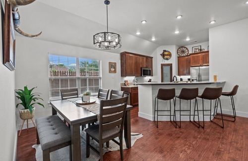 Fort Worth House | Tranquil 4-bedroom house with AC in Fort Worth