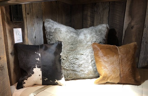 Fletcher House | Tranquil Blue Ridge Mountain Retreat on 10 Acres, Dog Friendly, Firepit