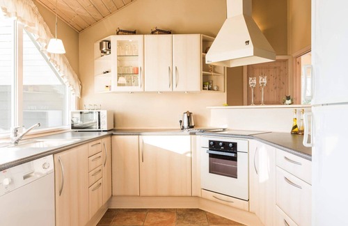 Bork Havn House | Tranquil Cottage with Spa and Sauna-By Traum
