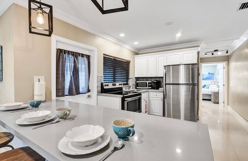 Lake Ridge House | Tranquil Getaway w/Private Heated Pool