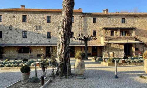 Passignano sul Trasimeno Apartment | Tranquil location with views of Lake Trasimeno!