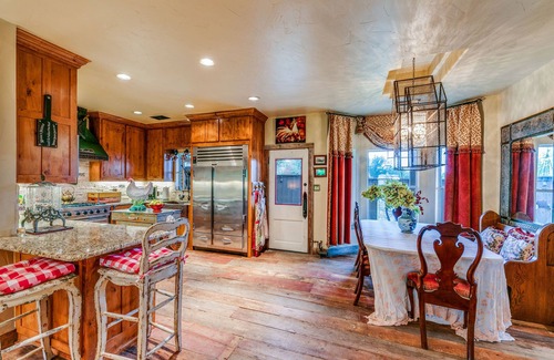 Rockwall House | Tranquil Lakeview Haven: Two Homes, Relaxation, and Outdoor Delights