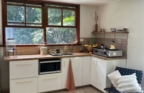 Kuranda Apartment | Tranquil Rainforest Studio