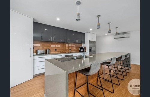 Kingston House | Tranquil Retreat 10 Min to Hobart-WIFI Smart TV