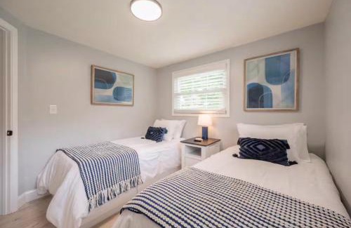 Blacksburg Villa | Tranquil Retreat - Conveniently Located