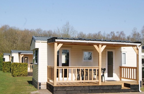 Appelscha House | Tranquil Retreat in Appelscha