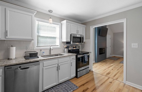 Westport House | Tranquil Retreat Near Lake Norman – Cozy, Spacious & Perfect for Relaxation!