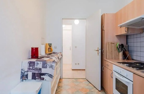 Prenzlauer Berg Apartment | Tranquil Retreat PrenziBerlin near Alexanderplatz