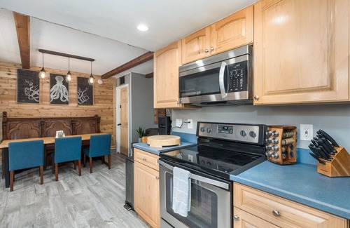 Walsingham House | Tranquil retreat with heated pool - 4mi to beaches