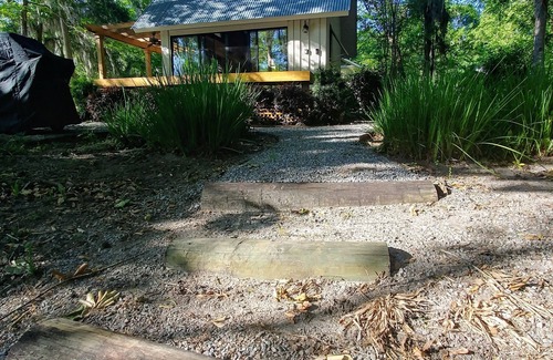 Hardeeville Cottage | Tranquil Savannah River Cottage w/Views+Breakfast