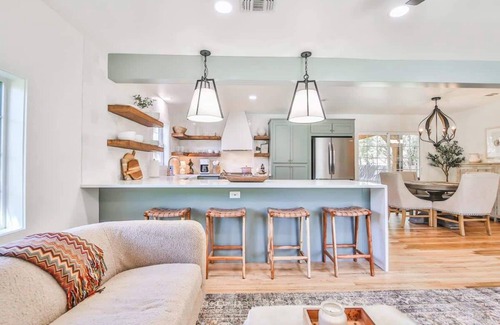 Tech Terrace House | Tranquil Terrace - 2BR 2BA - Walk to Tech