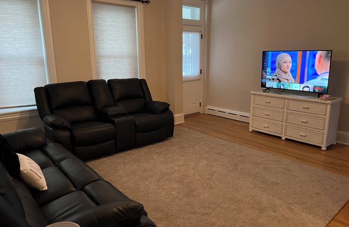 Blooming Glen House | Tranquil townhome in Perkasie borough