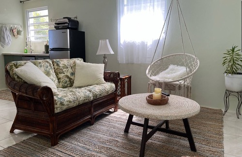 Estate Bonne Esperance Villa | Tranquil Two Bedroom Retreat with Ocean Views! Family Friendly.
