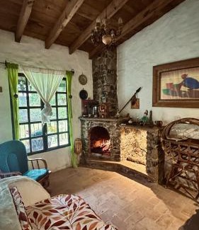 Ixhuatlancillo Ski Chalet | Tranquila cabaña con arroyo a orillas de Orizaba