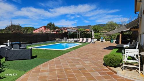 Canoves Apartment | Tranquilidad y Privacidad