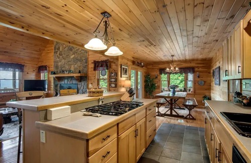 Whittier Cabin | Tranquility in the Smokies