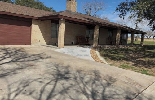 Pettus House | Tranquility Ranch Main House