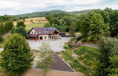 Lupeni Ski Chalet | Transylvanian Relax House