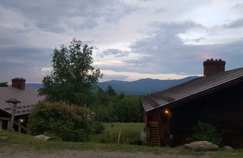 Moscow House | Trapp Family Lodge-2 BR guest house. Enjoy peak leaf season!