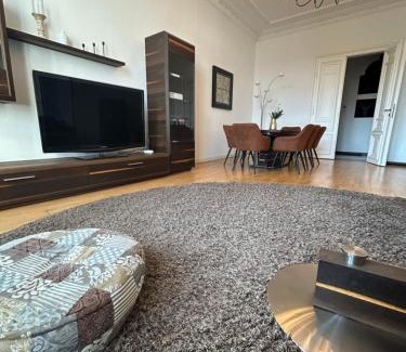 Mitte Apartment | *Traumhafte City-Wohnung/120qm/4-Räume*