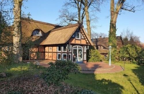 Sankt Dionys House | Traumhaftes Reetdachhaus "Grote Eken" in der Lüneburger Heide