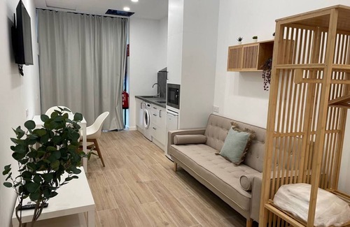 Valencia Province Apartment | Travel Habitat Cabanyal Loft 2