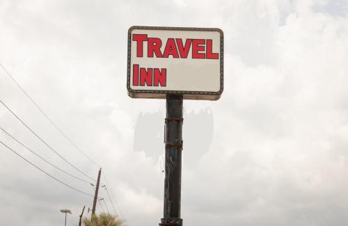 Humble Hotel | Travel Inn & Suites