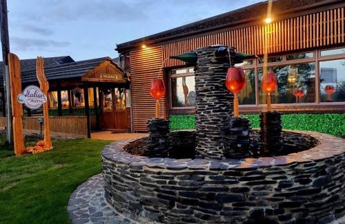 Desborough Hotel | Travel Plaza Hotel