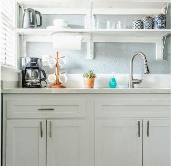 Willmore Apartment | Traveler's Choice Central Location, Prkg & Patio LBD