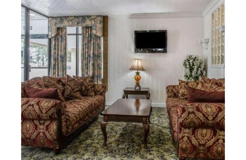 Douglas Hotel | Travelers Inn Douglas By OYO US-441