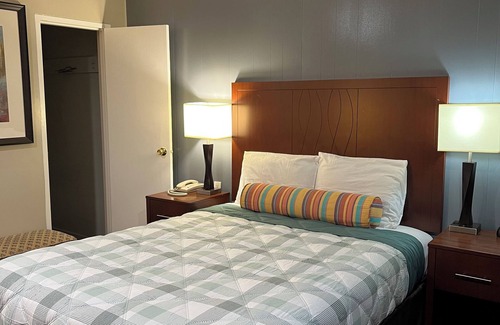 Downtown Eugene Hotel | Travelers Inn Eugene University