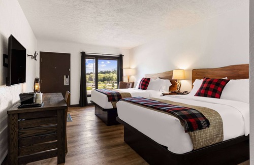 Emlenton Hotel | Travelodge By Wyndham Emlenton
