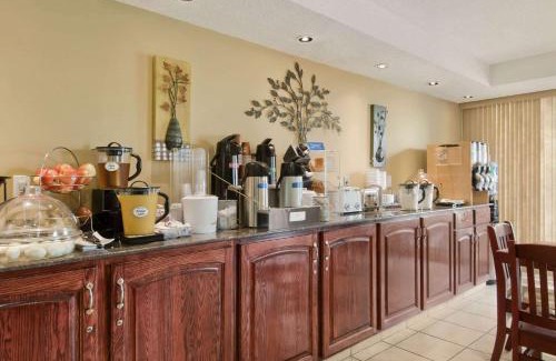 Regional District of Nanaimo Hotel | Travelodge by Wyndham Nanaimo