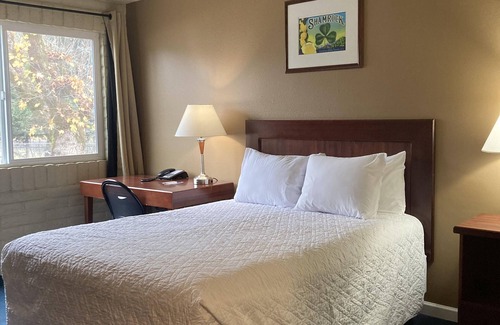 Canyonville Hotel | Travelodge by Wyndham Canyonville