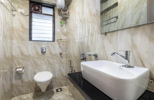 Bandra East Apartment | Treat Homes Service Apartment in BKC Sindhuratna 503