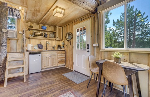 Larkspur House | Tree Eagles Nest