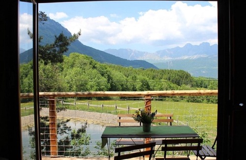 Saint-Paul-les-Monestier Cabin | Tree House-Private Bathroom-Mountain view-La Cabane des Cerfs