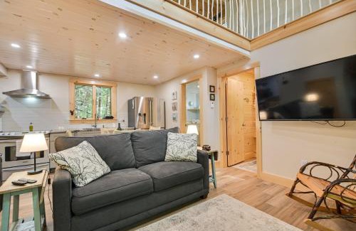 Rumford Center House | Tree House with Hot Tub Near Sunday River Resort!