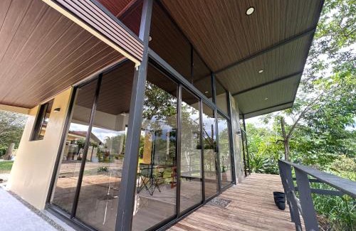 Daniel Flores Apartment | Tree of Heaven Lodge