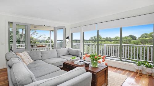 Robertson House | Tree Scape Retreat