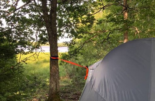 Agunnaryd RV Rental | Tree-tent overlooking lake in private woodland