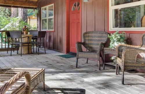 Felton House | Tree Top View Cabin